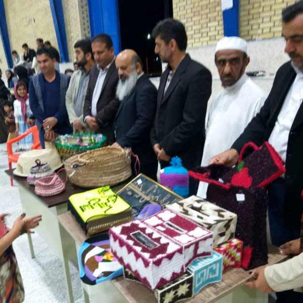 برپایی نمایشگاه صنایع دستی و غذاهای سنتی در اندیکا