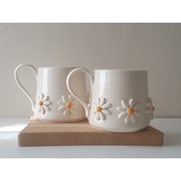  ماگ دستساز سرامیک طرح گل دیزی 
